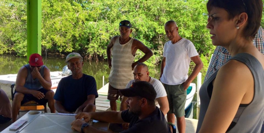 Visitando la Villa Pesquera en Arecibo y escuchando el reclamo de los pescadores 1
